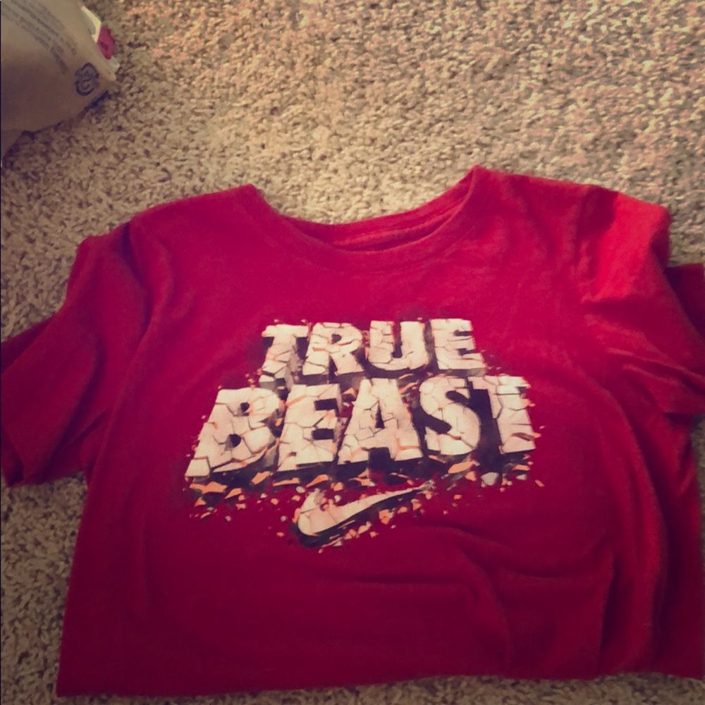 Nike shirt kids